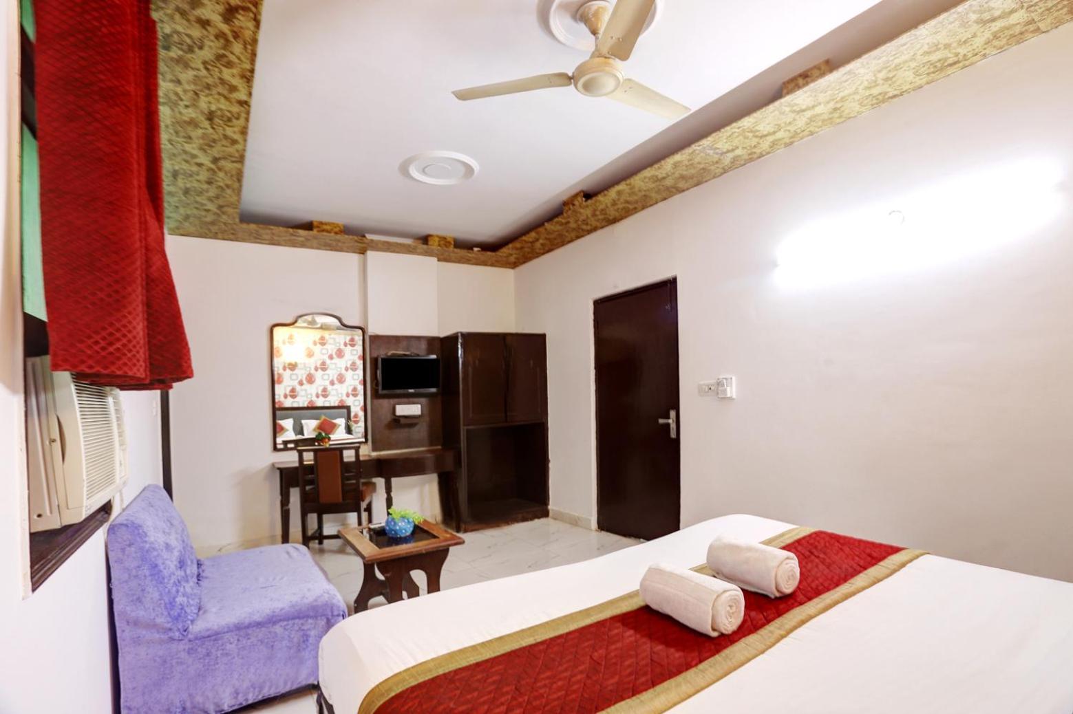 Hotel Delhi Darbar 외부 사진